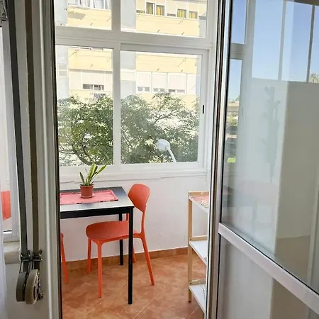 Apartamento Bem Localizado Paço de Arcos
