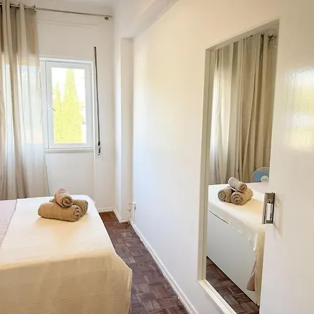 Apartamento Bem Localizado Lejlighed Paço de Arcos