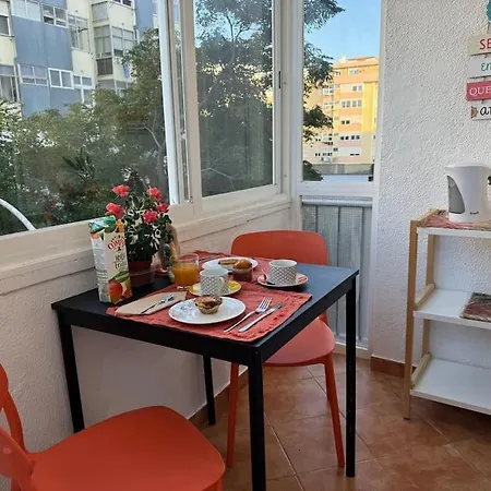 Apartamento Bem Localizado Paço de Arcos